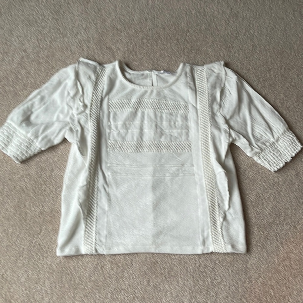 Mirror Image Off-White Lace Top Size Medium